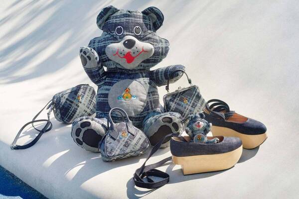 ヴィヴィアン・ウエストウッド「デニム×タータン柄」“ぬいぐるみ風”テディバックパック＆がま口バッグ