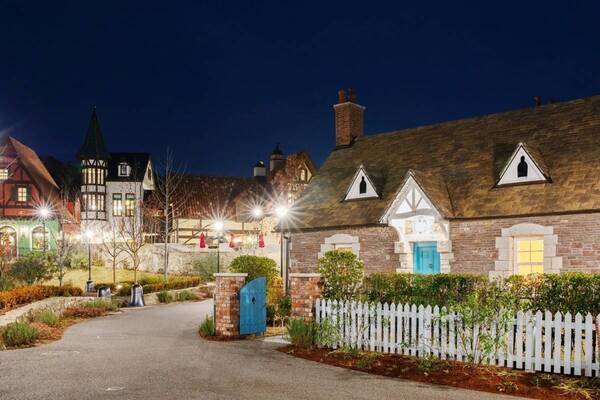 ジブリパーク“初の夜間営業”「もののけの里」「魔女の谷」など3エリアで楽しむ夜のテーマパーク