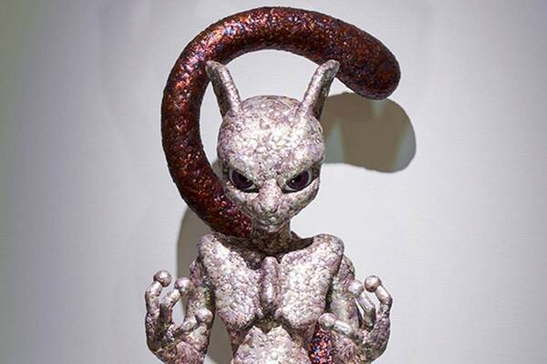 展覧会「ポケモン×工芸展ー美とわざの大発見ー」青森で、ミュウツーやリザードンなど工芸作品約90点