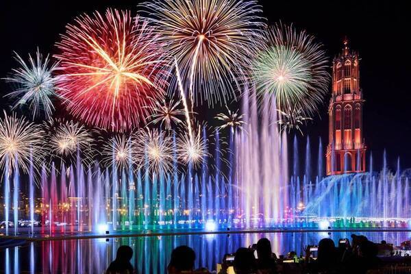 長崎ハウステンボスで「九州一 大花火まつり 2025」冬の夜空を彩る22,000発の花火