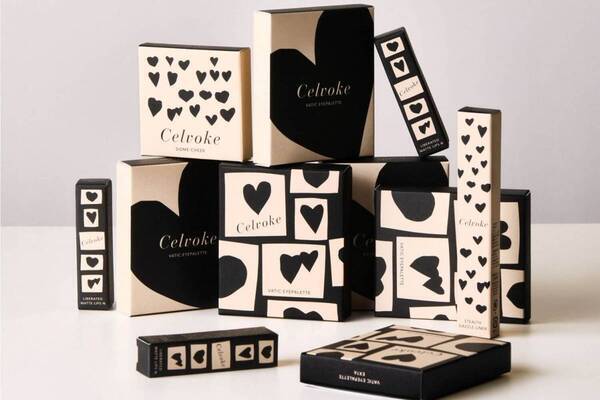 セルヴォーク“黒ハート”の限定パッケージで彩る25年秋コスメ、しっとりなめらかなマットリップなど