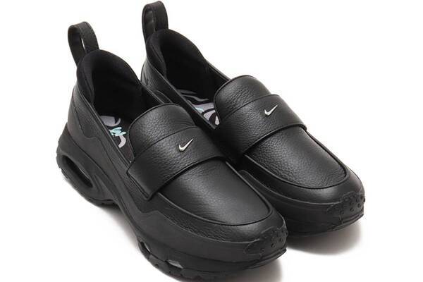 ナイキのローファースニーカー、「エア マックス」のソール×シルバースウッシュ入りレザーアッパー