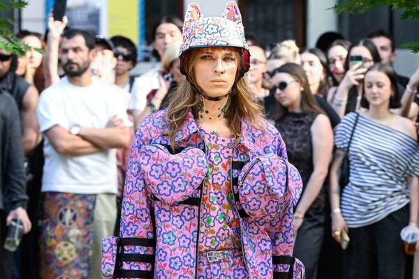 キディル 2026年春夏コレクション、「オタク」カルチャー×パンク