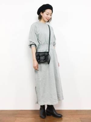ラフに着こなす スウェットワンピース 特集 秋の休日コーデをランクup 18年9月26日 ウーマンエキサイト 2 4