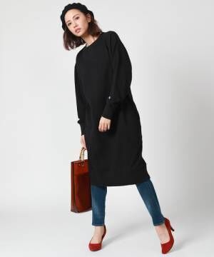 ラフに着こなす スウェットワンピース 特集 秋の休日コーデをランクup 18年9月26日 ウーマンエキサイト 1 4