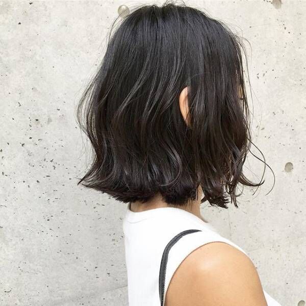 外国人風ヘアカラーの人気が止まらない 色別アッシュ系カラー分析ヘアカタログ ウーマンエキサイト 2 4