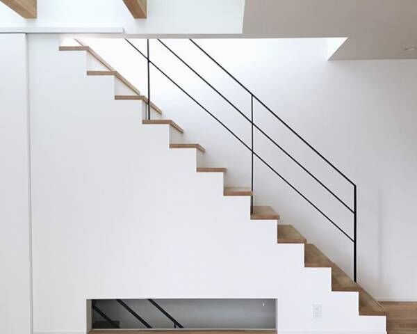 おしゃれでカッコいい 素敵なデザインや工夫の光る階段の実例を集めてみました 18年1月16日 ウーマンエキサイト 1 5