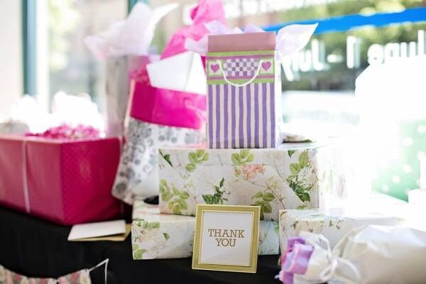 結婚祝いのプレゼント特集 素敵な贈り物 結婚祝いの基本のマナーをご紹介 18年2月7日 ウーマンエキサイト 1 14