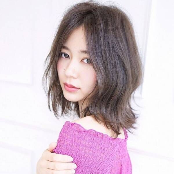 女性らしさを上げる 大人っぽい色気のあるスタイルをレングス別に紹介 ウーマンエキサイト 1 5