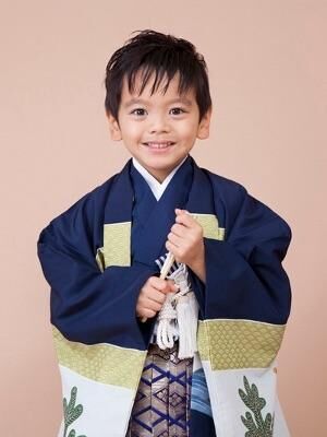 キッズヘアカタログ 男の子のトレンドの髪型をご紹介します ウーマンエキサイト 2 11