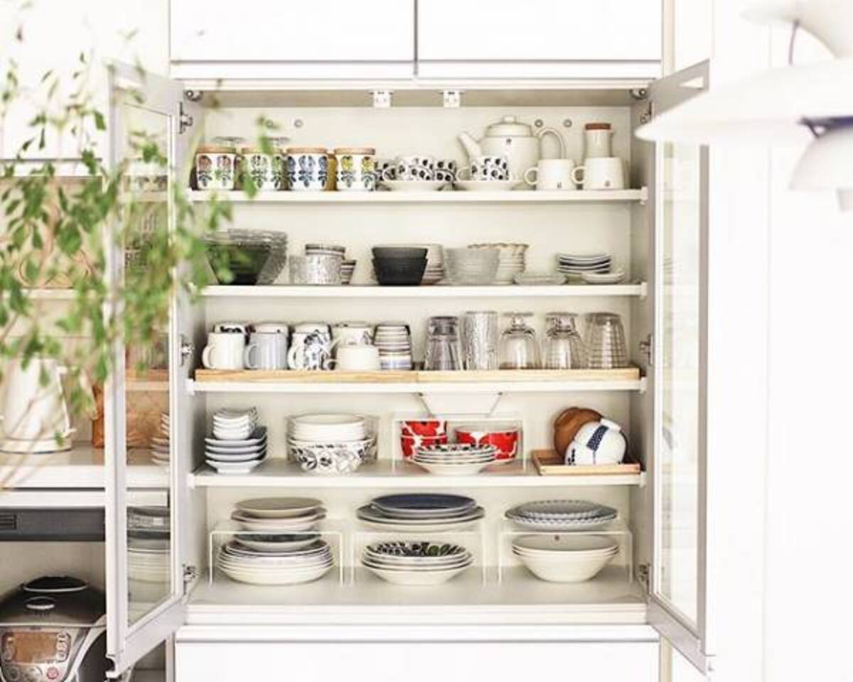 コップ収納の真似したいアイデア特集 増えてしまったコップをすっきり収納しよう 18年5月29日 ウーマンエキサイト 1 13