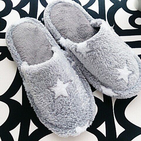 息子 仲人 隣人 スリッパ 星 Ghost Girls Org