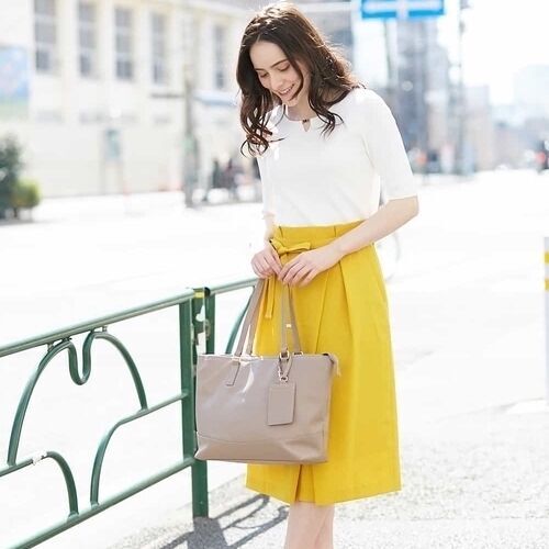 大人コーデに大活躍間違いなし エレガントなラップスカートコーデ選 19年5月11日 ウーマンエキサイト 1 5