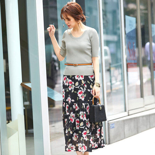 最新 花柄スカートコーデ特集 今年っぽく着こなすコツをご紹介 年3月17日 ウーマンエキサイト 1 11