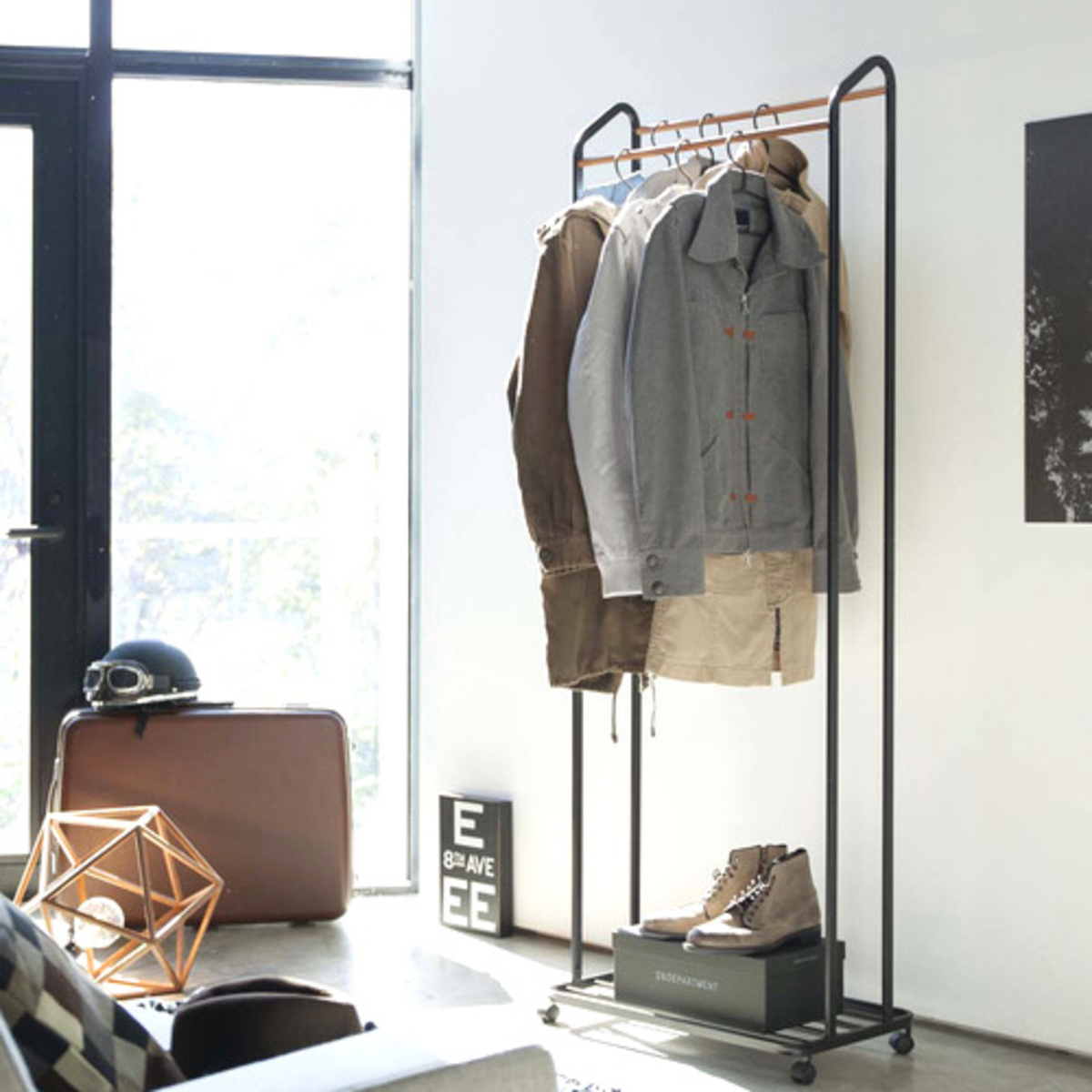 ハンガーラック で洋服をお洒落に収納 おすすめアイテムからdiyまでご紹介 年6月日 ウーマンエキサイト 1 6
