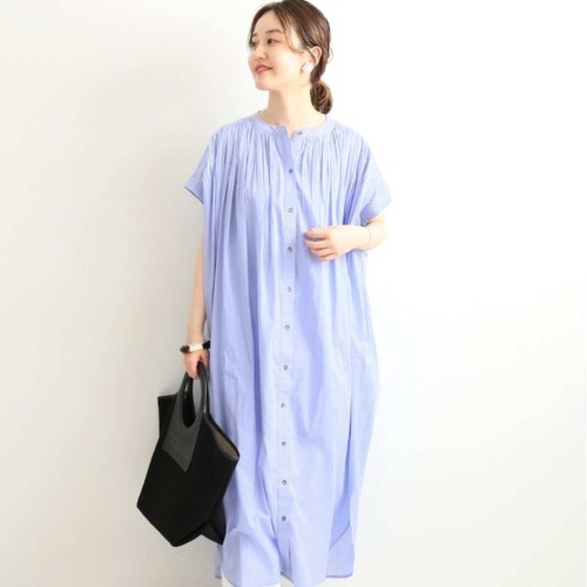 30代コーデ 初夏の軽やかスタイル シャツワンピース の素敵な着こなし 年6月11日 ウーマンエキサイト 1 5