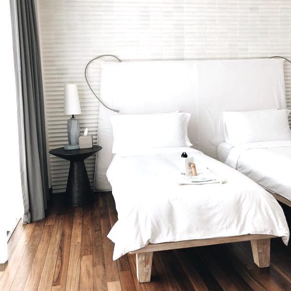 ベッドを複数並べたい ホテルライクなインテリアで落ち着きのある空間 21年2月1日 ウーマンエキサイト 1 6