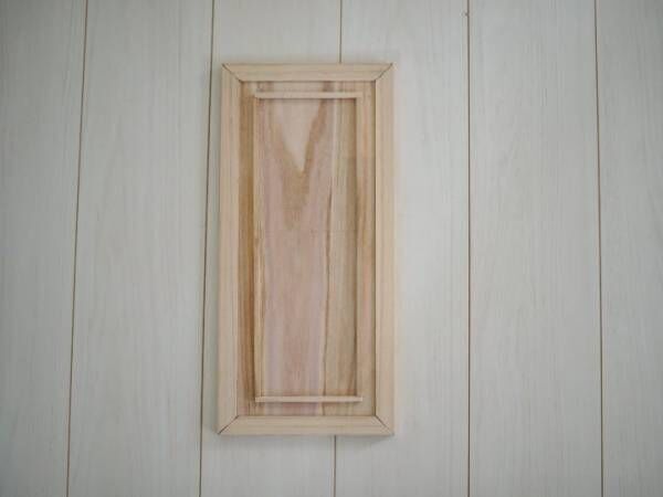 ③扉の木板を装飾する2