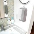 【セリアetc.】で洗面所・浴室スッキリ。浮かせる収納の賢いアイデア実例