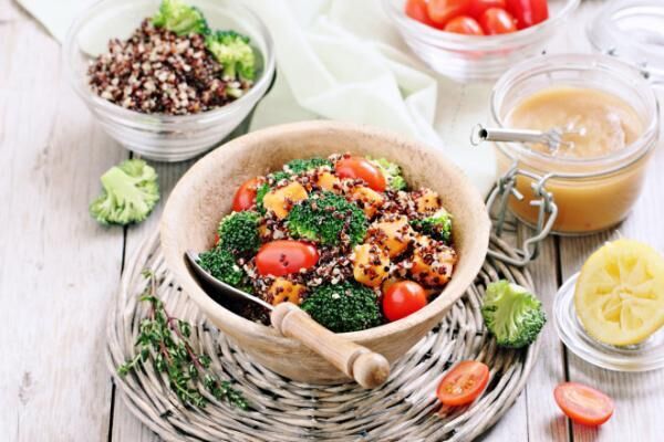 Quinoa salad with broccoli,sweet potatoes and tomatoes