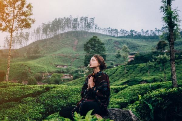 Woman on tea plantation in India