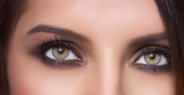 woman green eyes, macro