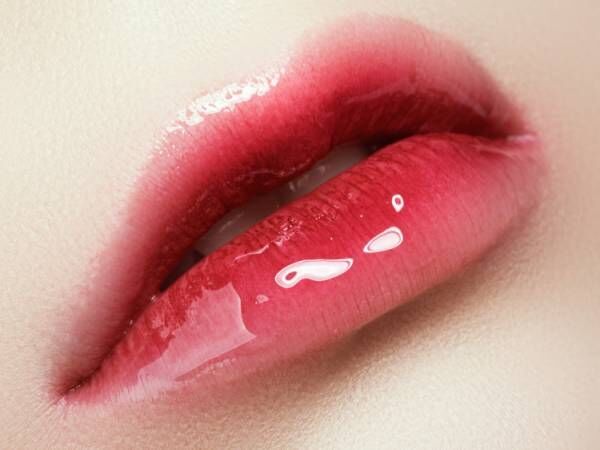 春は ピンク と つや で魅せる 唇を可愛く彩る春メイクのコツ ウーマンエキサイト 1 4