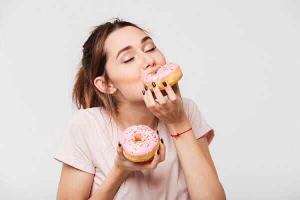 ゼロカロリー食品の摂りすぎは過食を招く