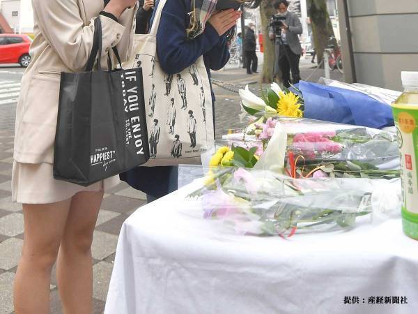 「あんまりだ」「悲しすぎる」　感染症流行のため、志村けんへの献花が自粛要請される