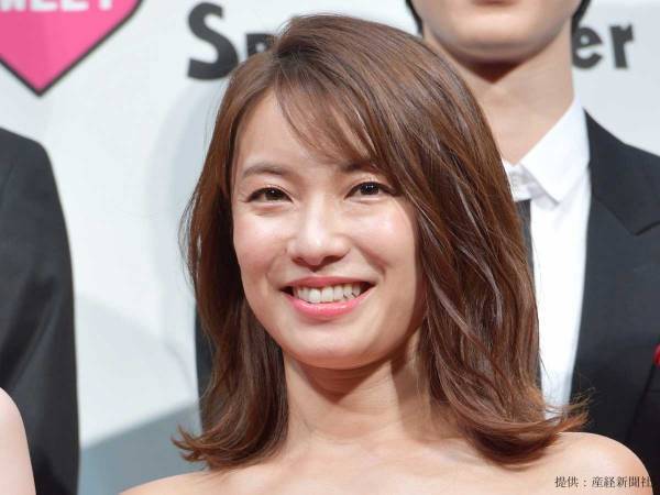 内山理名のすっぴん風ショットが「綺麗すぎる…」ライフスタイルに憧れる声も