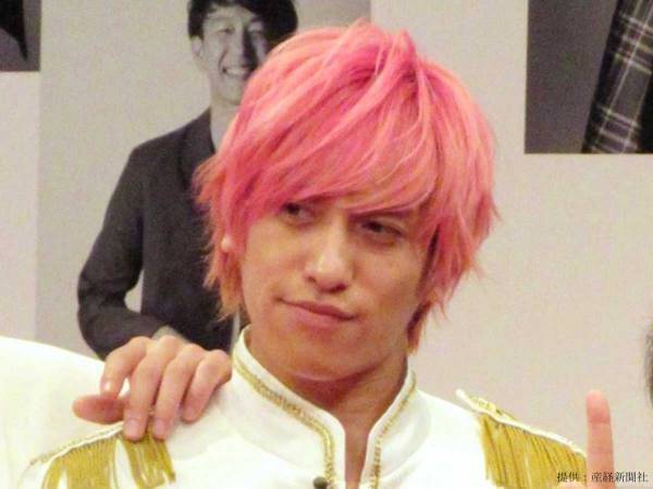 EXIT・兼近大樹の『おかっぱ』写真に「これ、伊勢谷友介じゃん…」