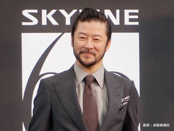浅野忠信がインスタで『カミングアウト』か…　公開された１枚に、笑撃　「本人ですよね？」