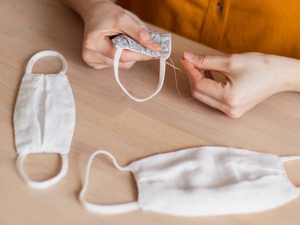 この作り方が最強かも！　『５分』で作れる簡単マスクに絶賛の声「着け心地も最高」