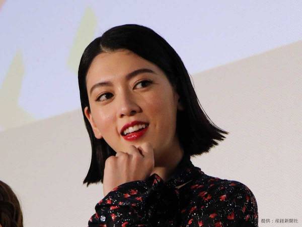 三吉彩花が猫とじゃれ合う動画を投稿！　ファン「そこ、代われ！」とヤキモチ