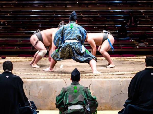 大相撲春場所は前代未聞の無観客　静寂の中での名勝負