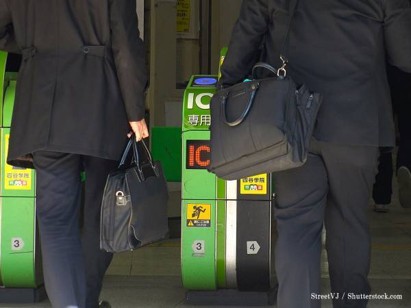 感染拡大後も出社を続ける男性　理由に「あ然とした」「かわいそう」の声