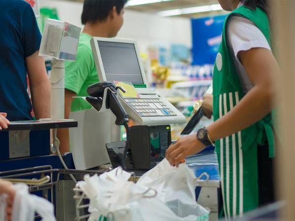 「感染のリスクは平等じゃない」　ニュースキャスターの批判に、称賛の声　「よく言った」