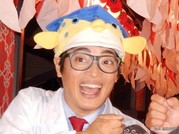 さかなクンが自宅での演奏会を投稿　見事な腕前に「多才すぎ」