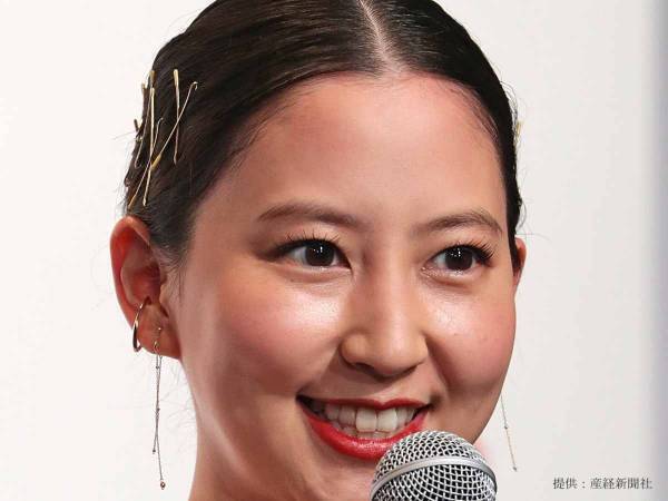 河北麻友子のデビュー前の写真に「どんな美少女だよ！」「あれ、ハーフだっけ？」