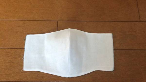 政府の布マスクを『立体マスク』にリメイク！　「ナイスアイディア」「真似したい」の声