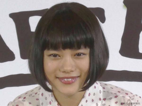 杉咲花の『髪型』にファンの間で討論白熱！「結局、どっちもかわいい」で満場一致？