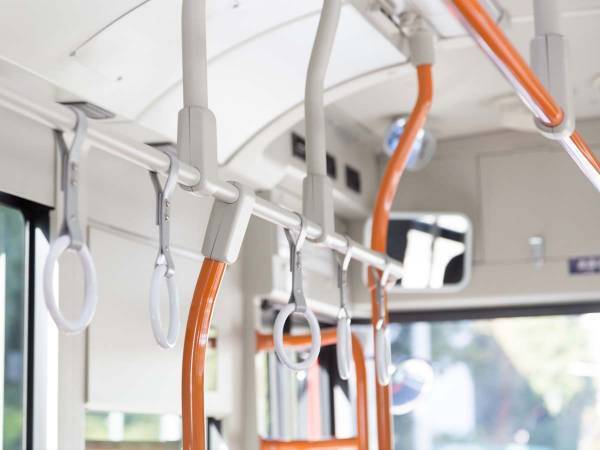 言いがかりクレームにバス会社がズバリ返答！　「素晴らしい」「見習いたい」の声