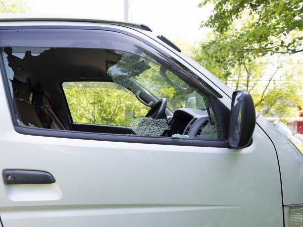 休校で父親の職場に来ていた小学生　路上で『犯行』を目撃した後の行動に、称賛の声