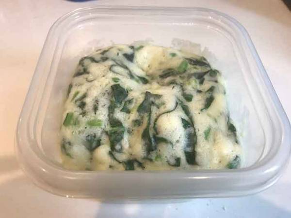 「え？これだけ？」混ぜてチン！包丁いらずの手間なし野菜蒸しパン