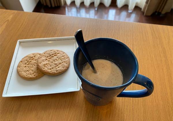 「おいしすぎ」「飲みすぎ注意」　牛乳を使った『大人のドリンク』が話題　作ってみると？