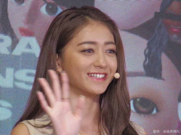 みちょぱが色香ただよう『うなじ』を公開　最近の悩みも告白