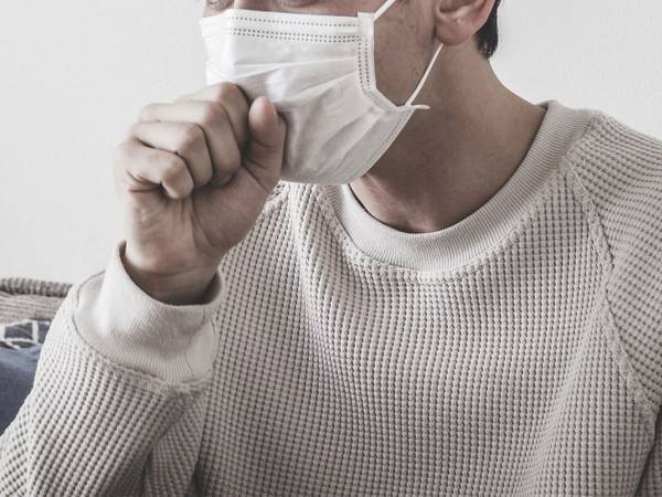 「この症状出たら危ない」　厚労省が『緊急性の高い症状』のリストを公開　その内容は？