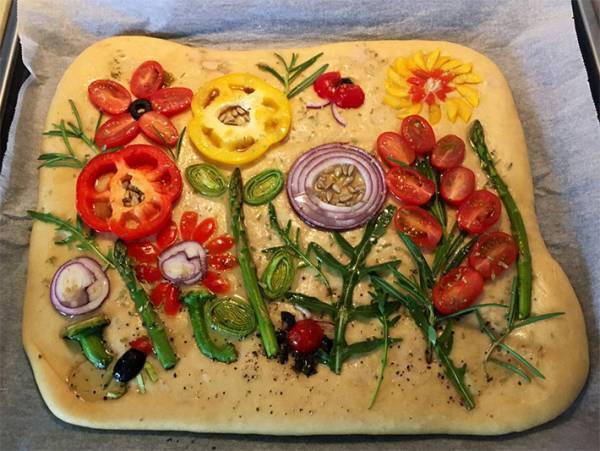 パンの『トッピング』に「なんて素敵」「おいしそう」の声　焼いてみると？