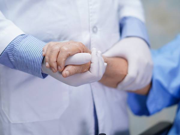 『ある言葉』を検索するだけで１０円の寄付　医療時医者の支援が広がる