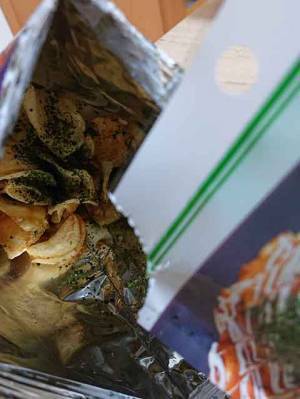 『堅あげポテト うすしお味』を「こうして、こうじゃ」　完成した逸品に「天才か！」